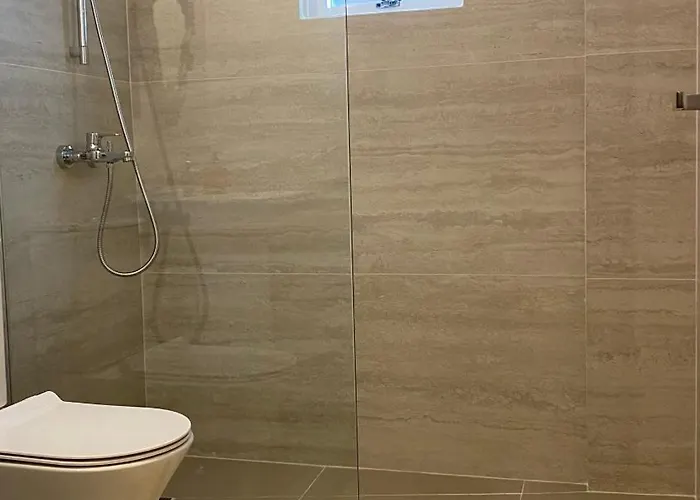 Apartmán T&l Agiaos Tychonas Lemesos