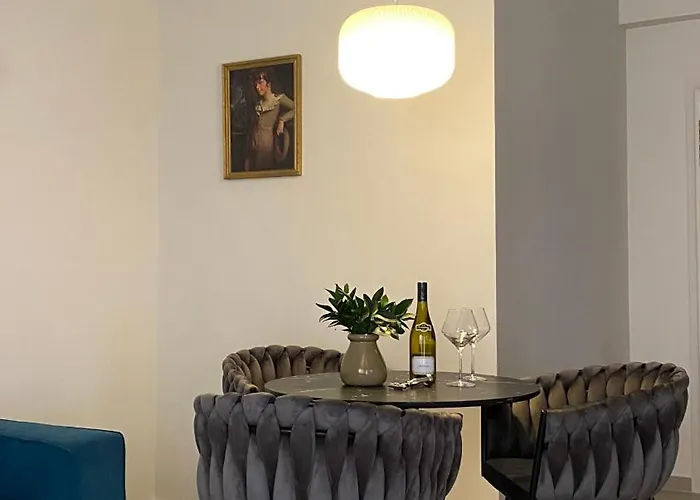 T&l Agiaos Tychonas Apartmán